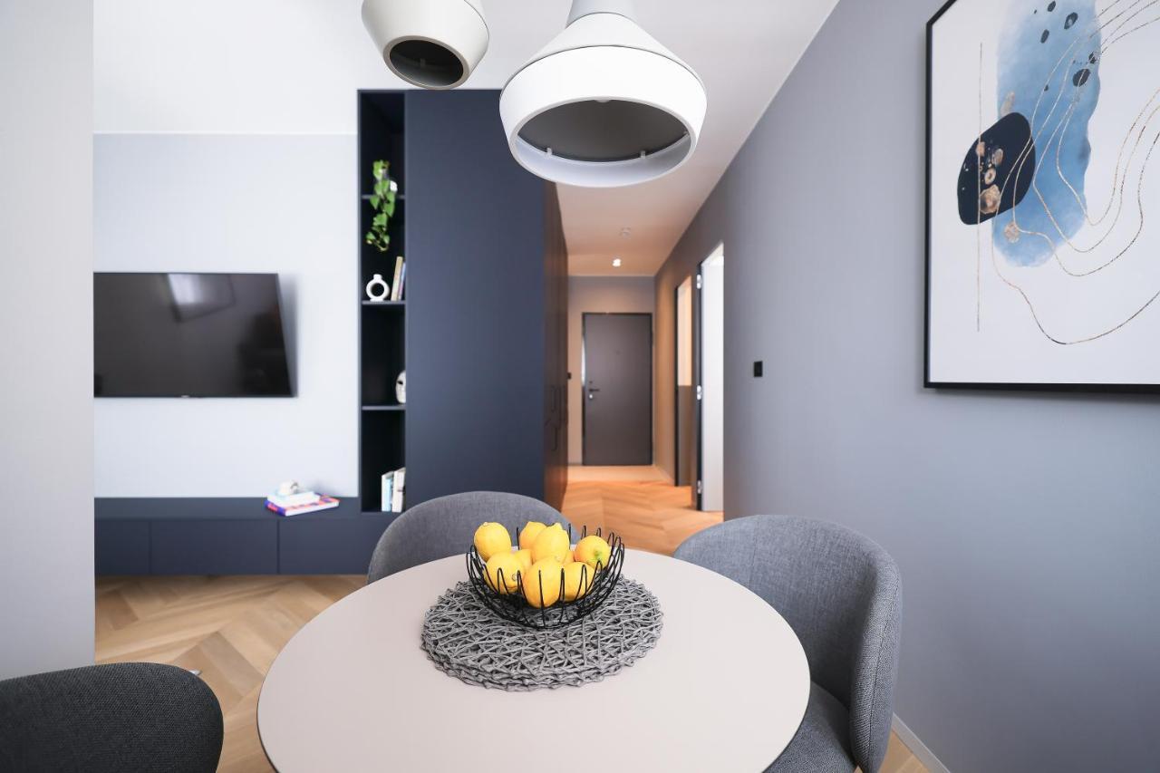 11 11 Apartment ザダル エクステリア 写真
